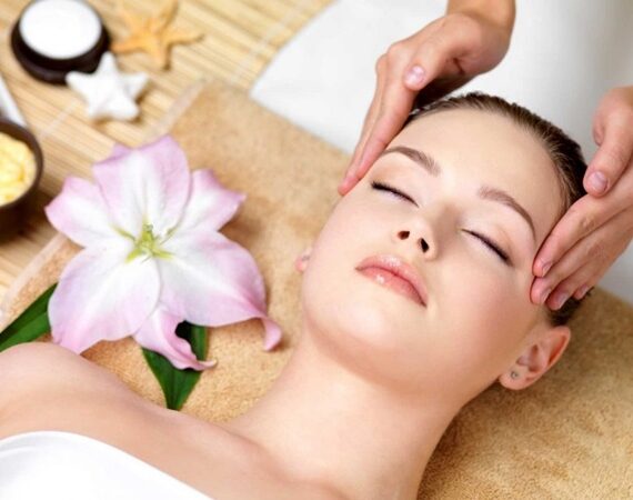 tac-dung-tuyet-voi-tu-viec-massage-mat-hang-ngay tac-dung-tuyet-voi-tu-viec-massage-mat-hang-ngay